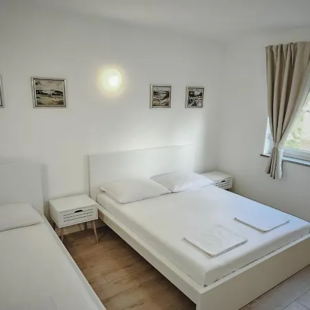 Apartment Buco Starigrad Paklenica Exterior photo