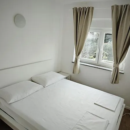 Apartment Buco Starigrad Paklenica Exterior photo